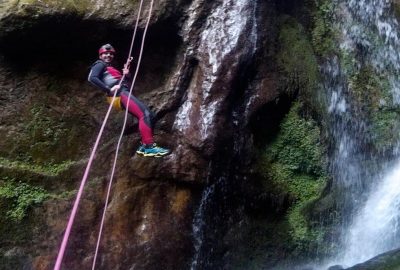 espeleobarranquismo en león