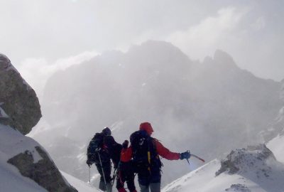 raquetas de nieve león