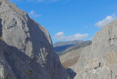 espeleología en Hoces de Valdeteja León